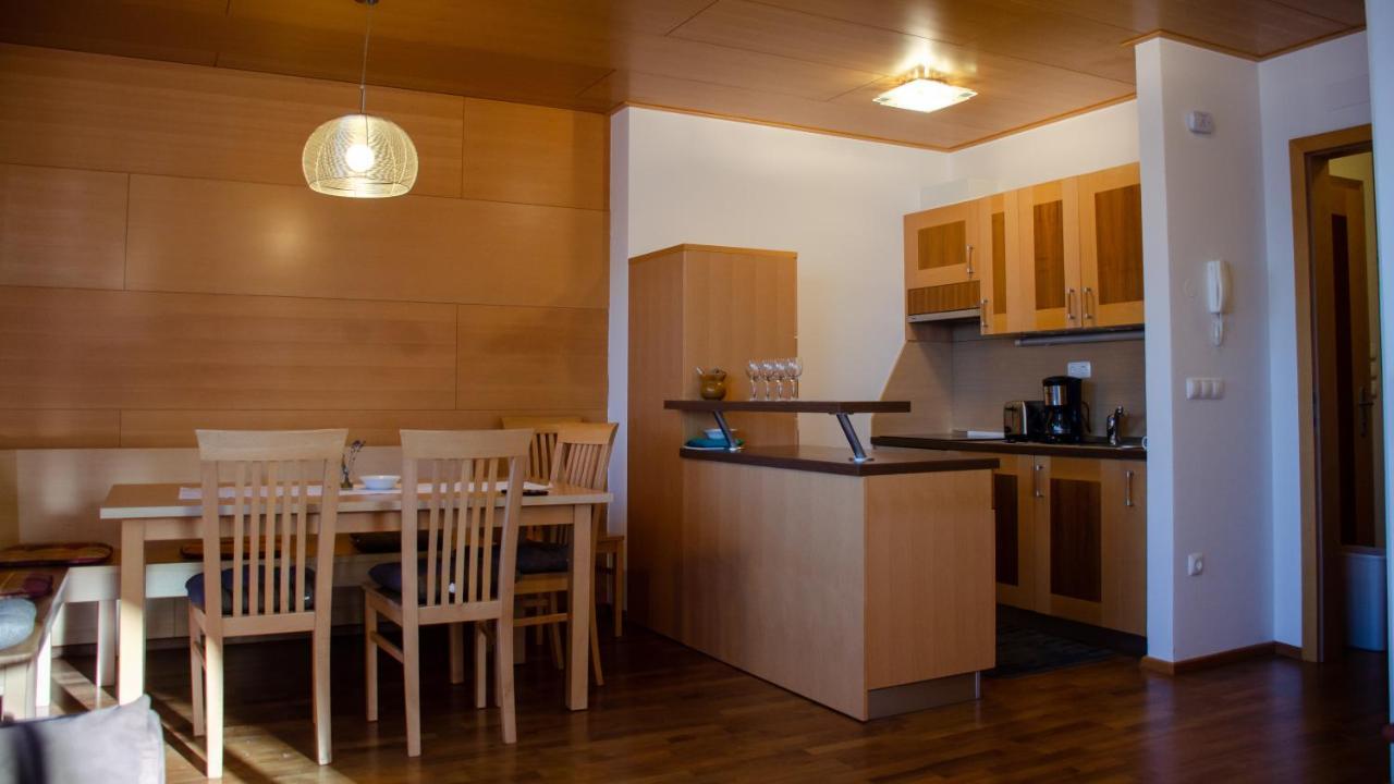 Luxury Apartments Prezin Hočko Pohorje Exterior foto